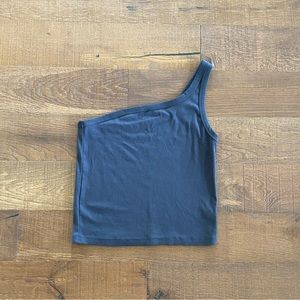 LAST CHANCE!! one shoulder top